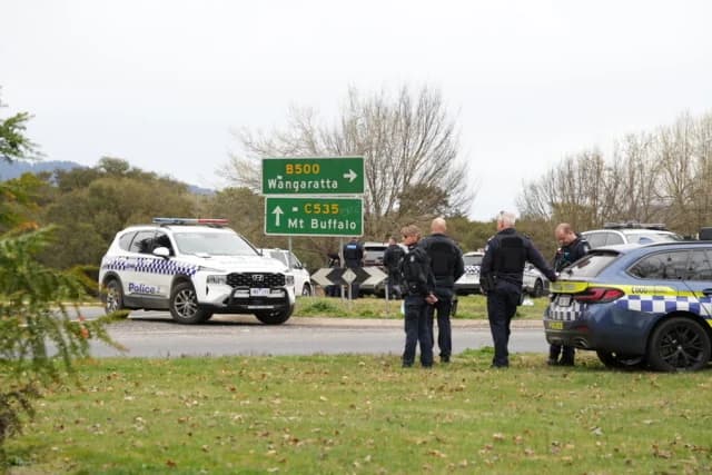 Australien: Bewaffneter tötet zwei Polizisten – Fahndung läuft