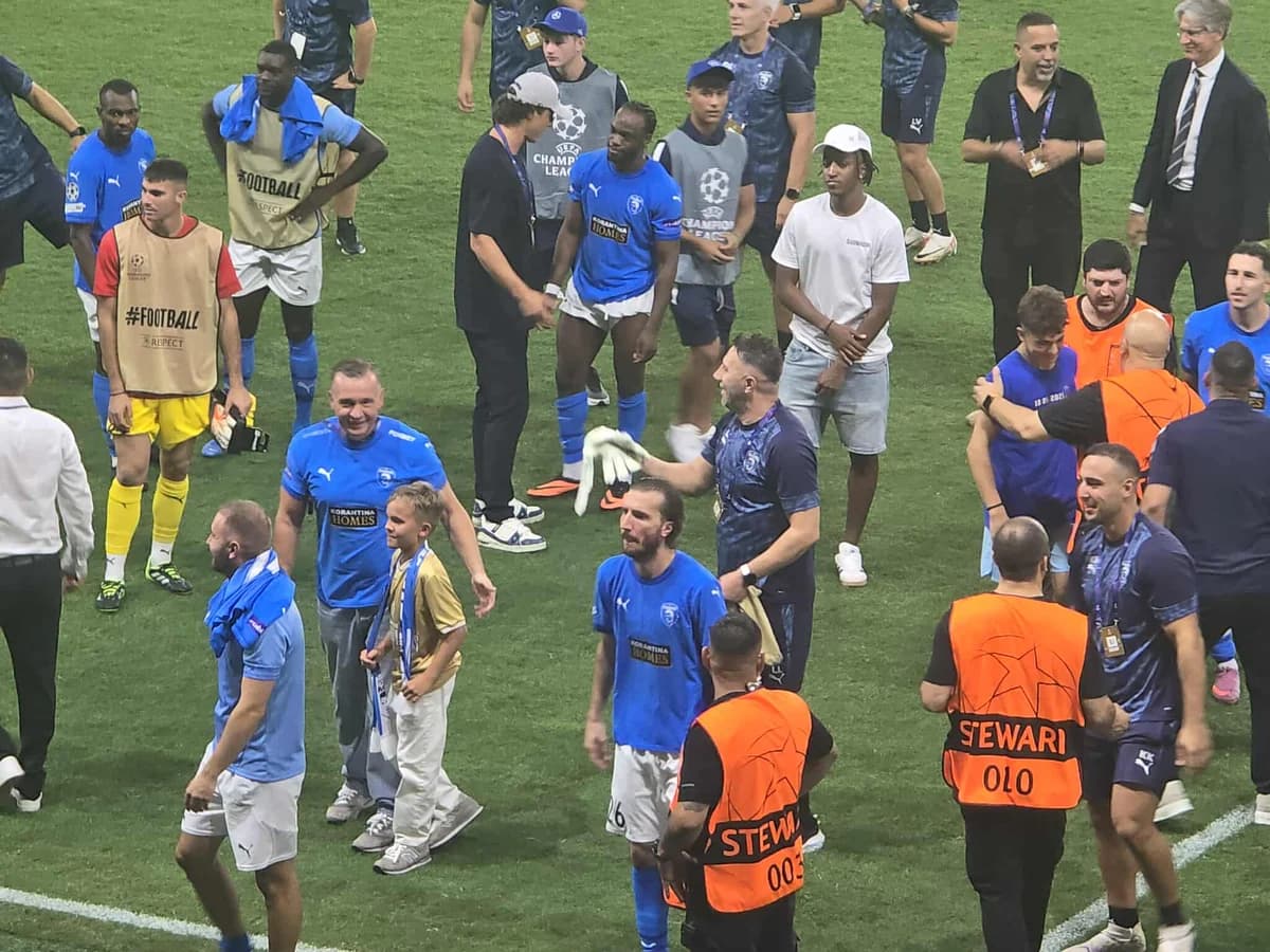 Paphos Celebrates Qualification Against Red Star
