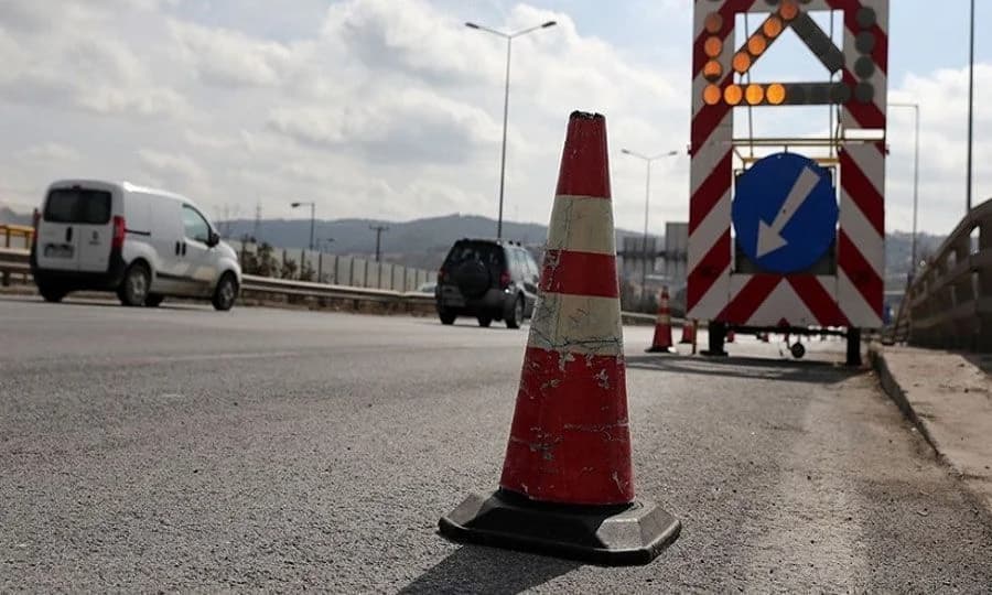 Verkehrsbehinderungen durch Straßenarbeiten in Nikosia und Limassol