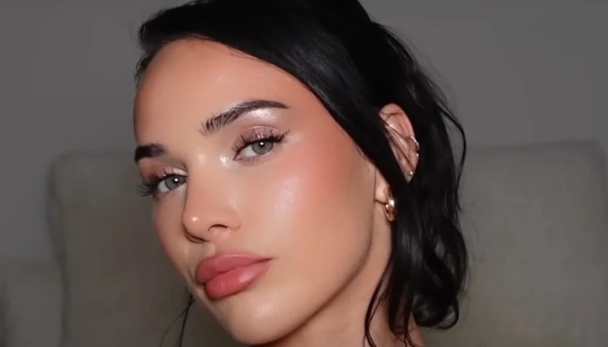The Trick for Perfect and Symmetrical Eyeliner