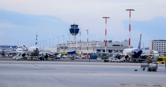 Έκπτωση 30% σε αεροπορικά εισιτήρια για νεοδιόριστους εκπαιδευτικούς