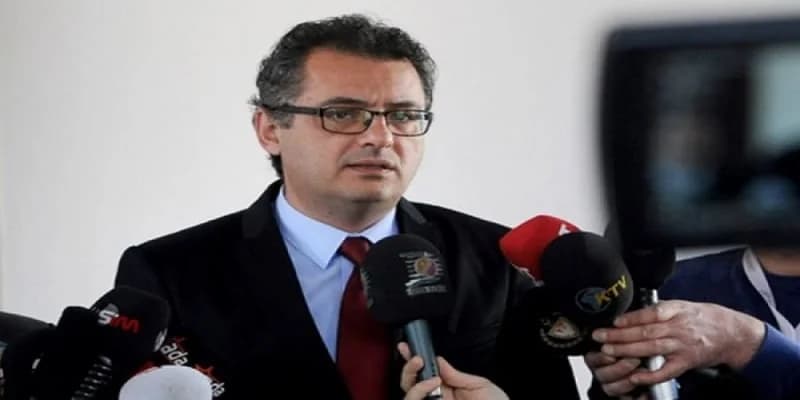 ארהורמן: כריסטודולידיס "מנסה להקשות על המעברים"