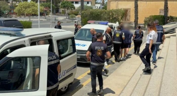 שחזור בסטרוביליה לחמשת הקפריסאים היוונים