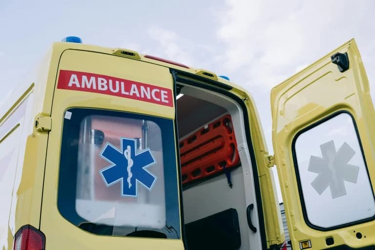 Thessaloniki: Unfallflucht in Moudania – Frau schwer verletzt