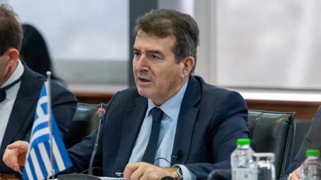 Chryssochoidis: Sin Ocupaciones en la AUTh Después de Décadas