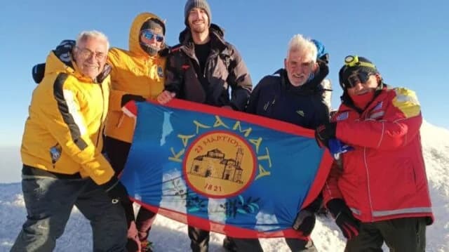 Kalamata: Climbers Conquer Mount Ararat