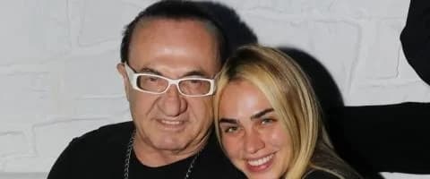 Κόνι Μεταξά: «Ένιωθα ότι εγώ ήμουν το πρόβλημα όταν χώρισαν οι γονείς μου»