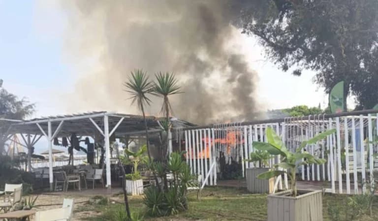 פרבזה: בר חוף נהרס בשריפה