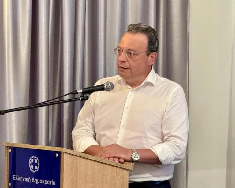 Φάμελλος: Ο ΣΥΡΙΖΑ θα αξιοποιήσει την παρακαταθήκη Σαντορινιού