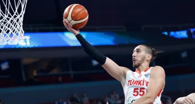 Eurobasket 2025: Türkei demontiert Portugal und sichert sich die Qualifikation