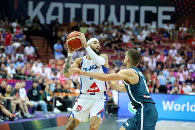 Eurobasket 2025: Francia vence a Eslovenia 103-95