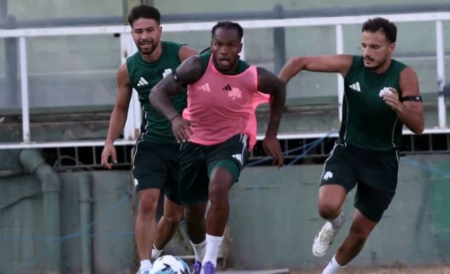 Panathinaikos: Renato Sanches in the squad for the Levadiakos match