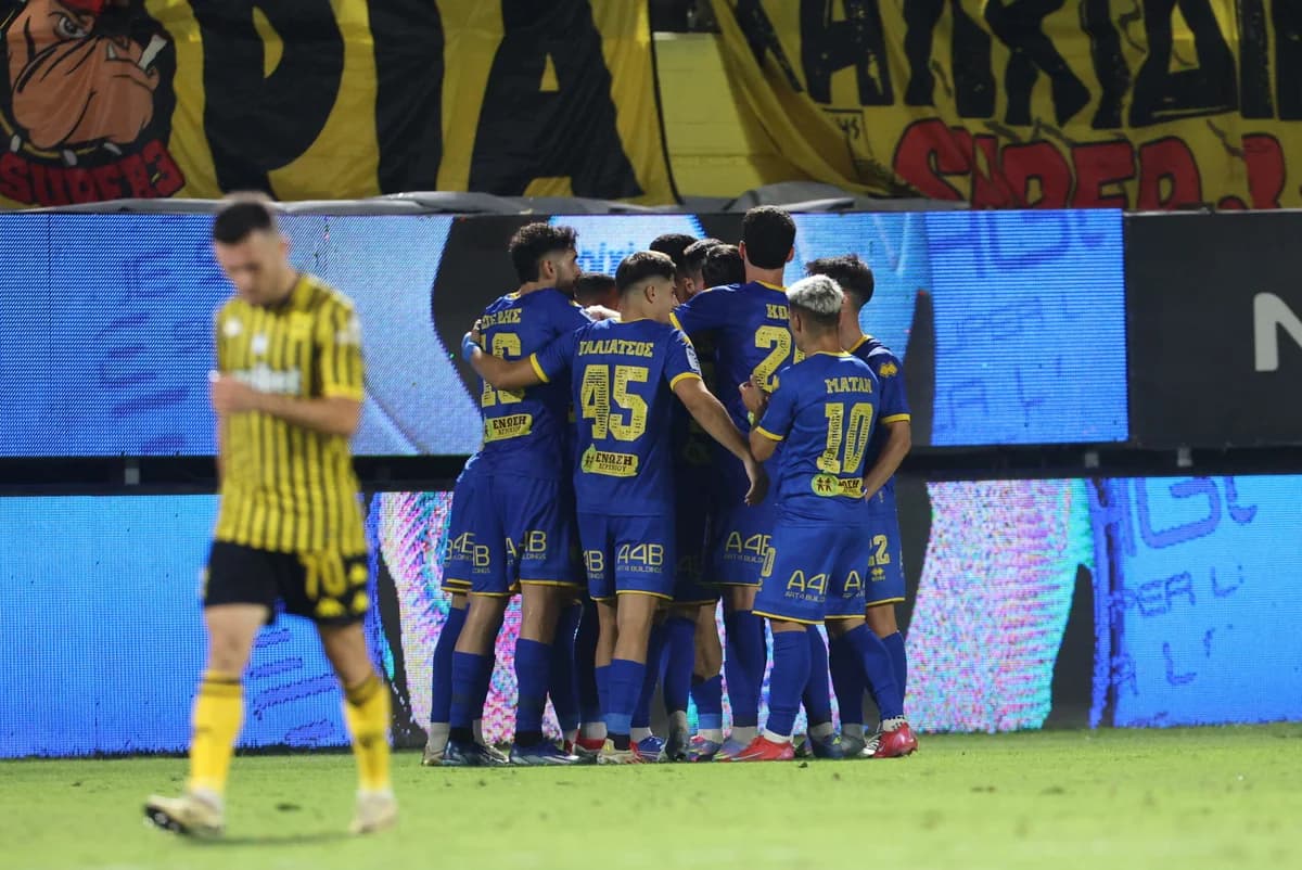 פנטוליקוס מבטיחה ניצחון 2-0 מול אריס באצטדיון קליאנטיס ויקלידיס