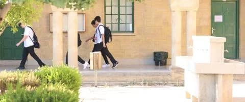 Positive Ergebnisse für alternative Schule - Erweiterung nach Limassol