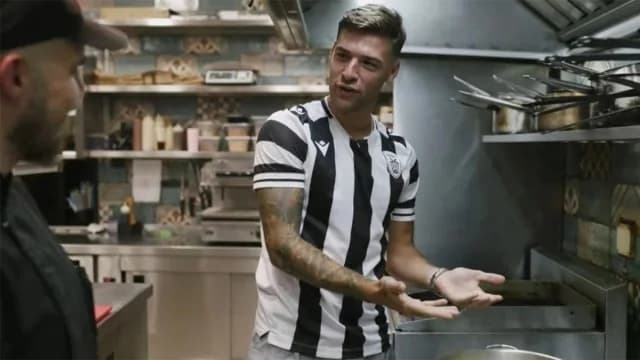 Ο ΠΑΟΚ παρουσίασε τον Αλεσάντρο Βολιάκο με σπαγγέτι και εσπρέσο