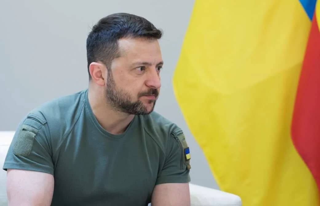 Зеленский анонсировал удары вглубь России