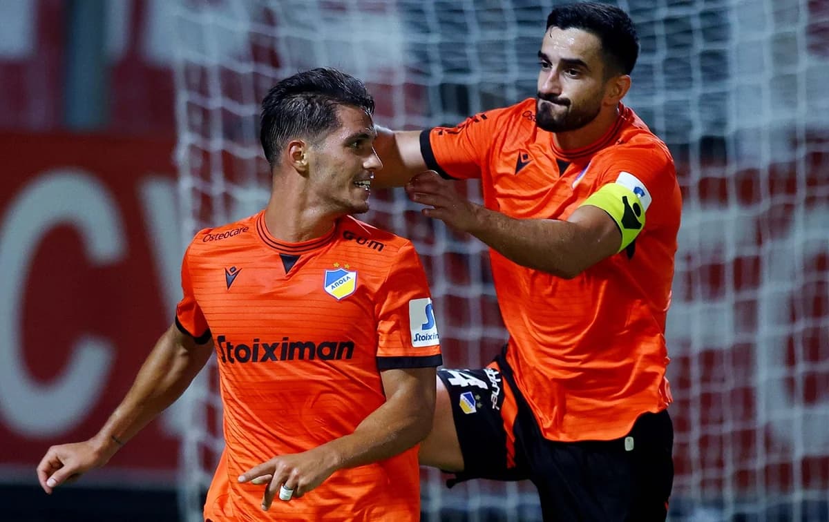 APOEL Fan's Message to Pieros Sotiriou