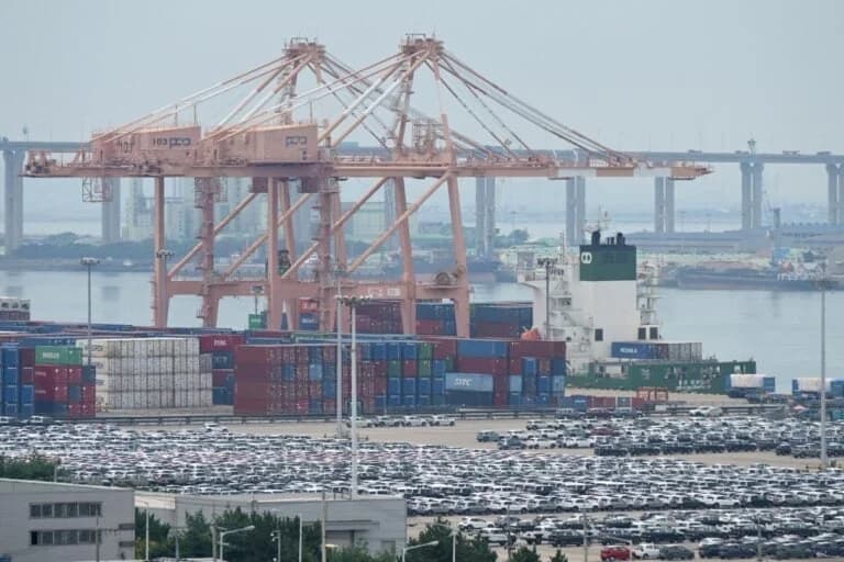 EE.UU.: Continúan las negociaciones comerciales pese al fallo sobre aranceles