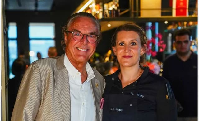 Cloud9 im ARARAT begrüßt Medien mit Chefköchin Julia Komp