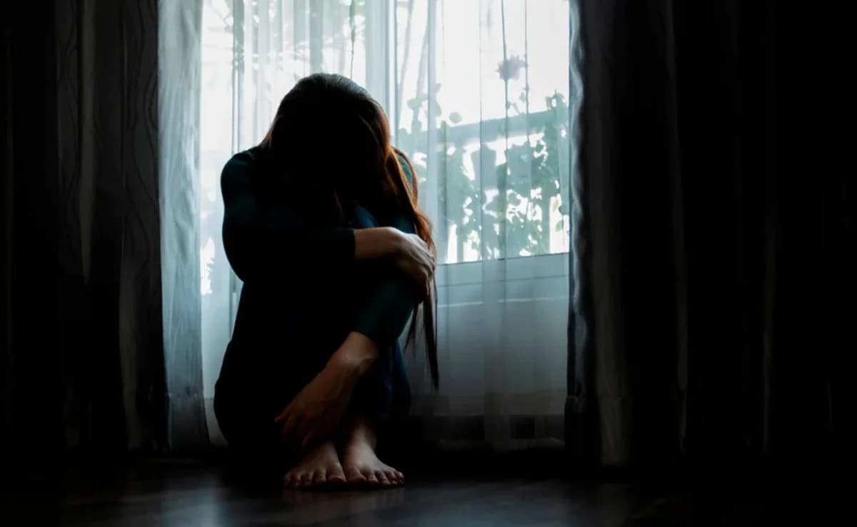Φυλάκιση 11 μηνών σε 47χρονο για παρενόχληση 18χρονης σε πλοίο