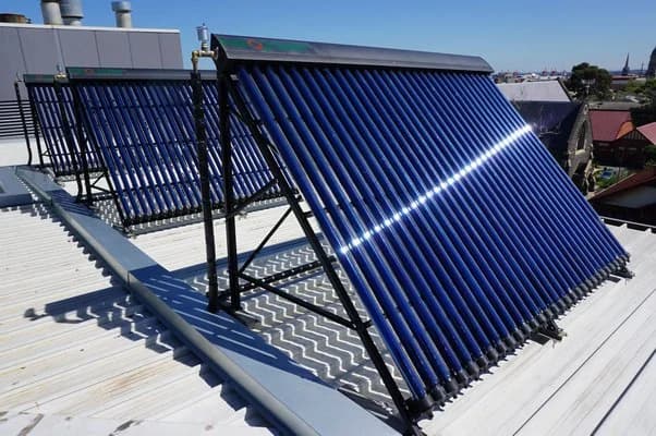 Entschädigung für Solarwarmwasserbereiter sechs Monate nach Schaden genehmigt