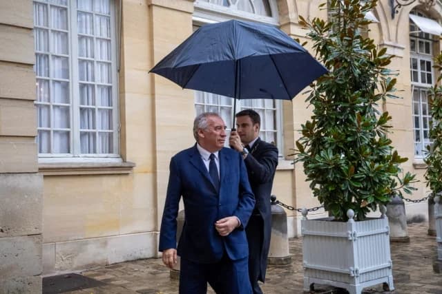France: Measures for €2 Billion Revenue from the Super-Rich