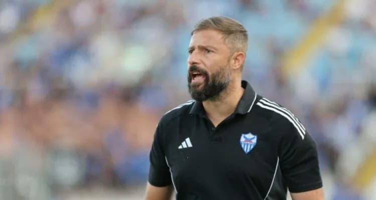 Ανόρθωση: Λύση συνεργασίας με τον προπονητή Χοακίν Γκόμεθ