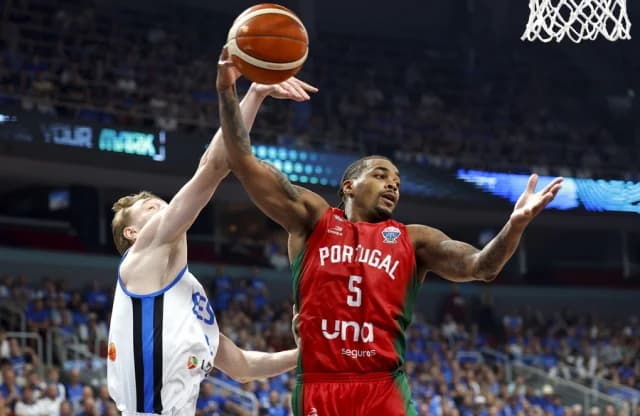 Eurobasket 2025: Ιστορική πρόκριση της Πορτογαλίας επί της Εσθονίας