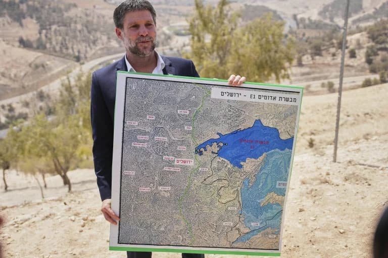 ישראל: שר האוצר מתכנן מפות סיפוח לגדה המערבית