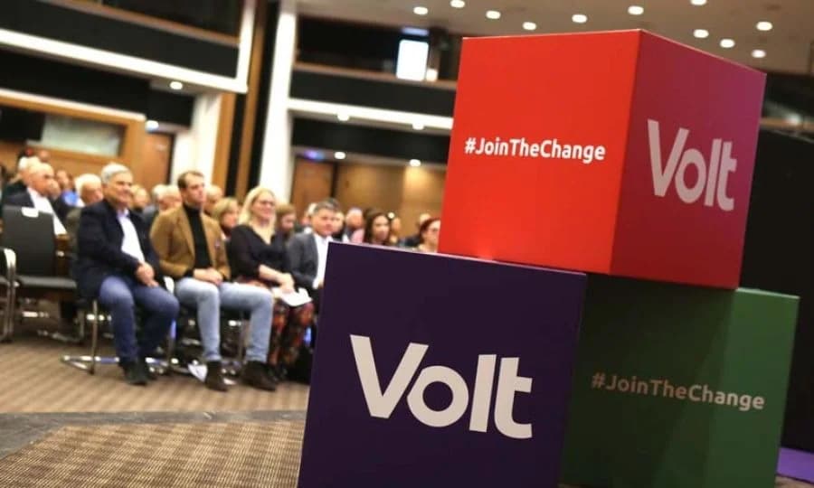 Volt: Προτάσεις για φορολογική μεταρρύθμιση & συνάντηση με Υπουργό Οικονομικών