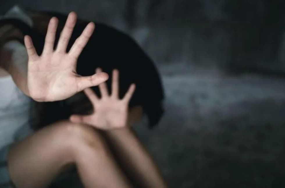 Verurteilung wegen sexuellen Missbrauchs eines Kindes in Zypern
