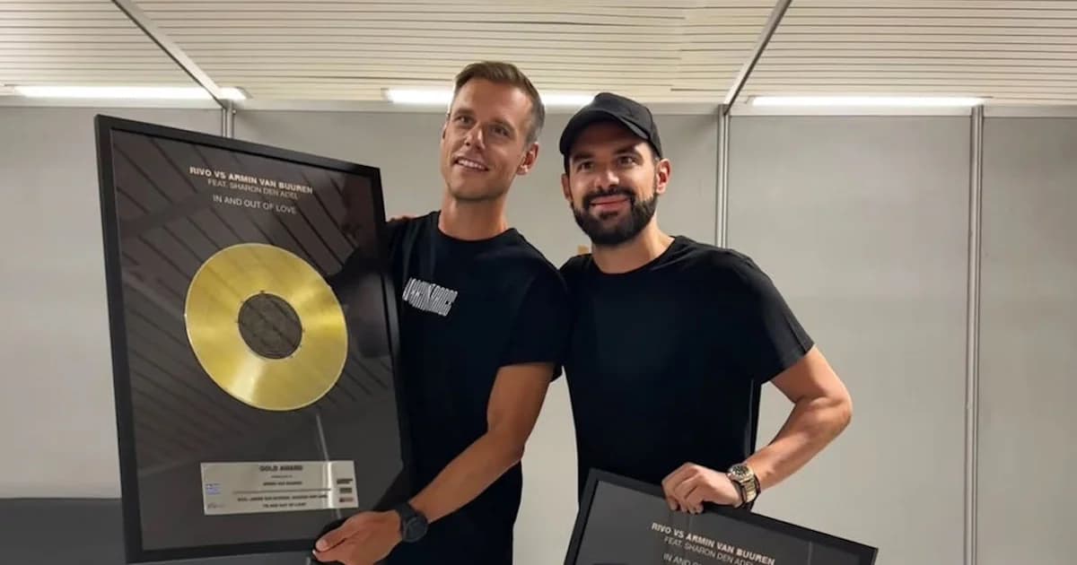 Armin van Buuren: Χρυσή βράβευση από την Panik Records στην Αθήνα