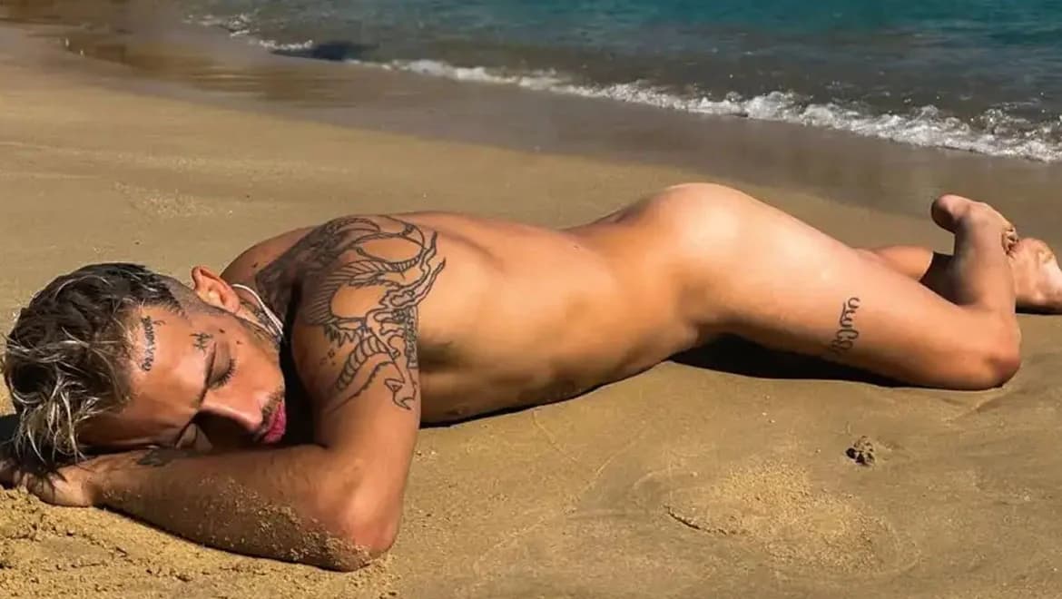 Tasos Xiarcho: Nacktfotos aus Mykonos