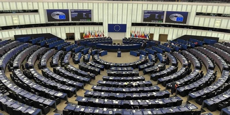 Eurodiputados intervienen por la detención de 5 grecochipriotas en territorios ocupados