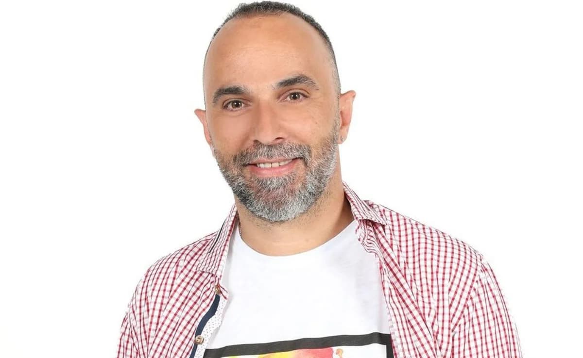 Konstantinos Tsiolis stolz auf die Entlassung seines Sohnes aus der Armee