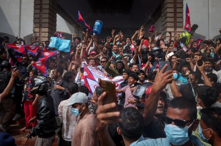 Nepal: Al menos 51 muertos en disturbios contra la corrupción
