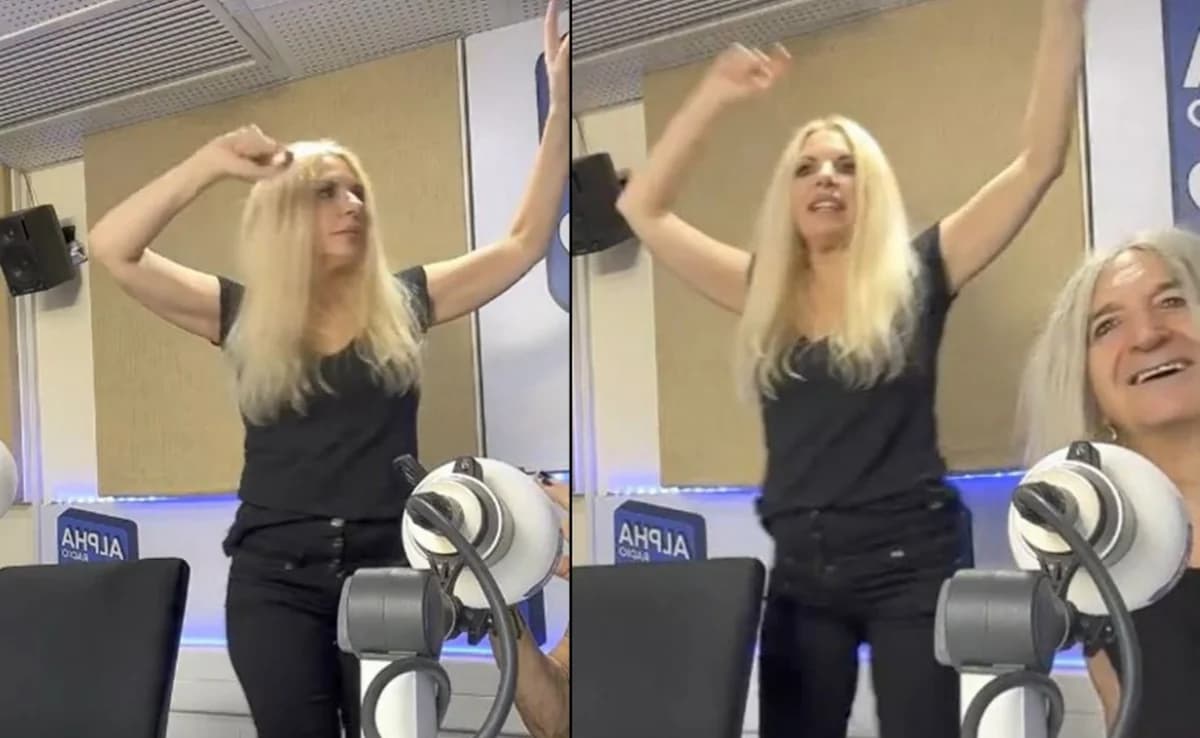 Annita Pania tanzt Tsifteteli, Karvelas applaudiert