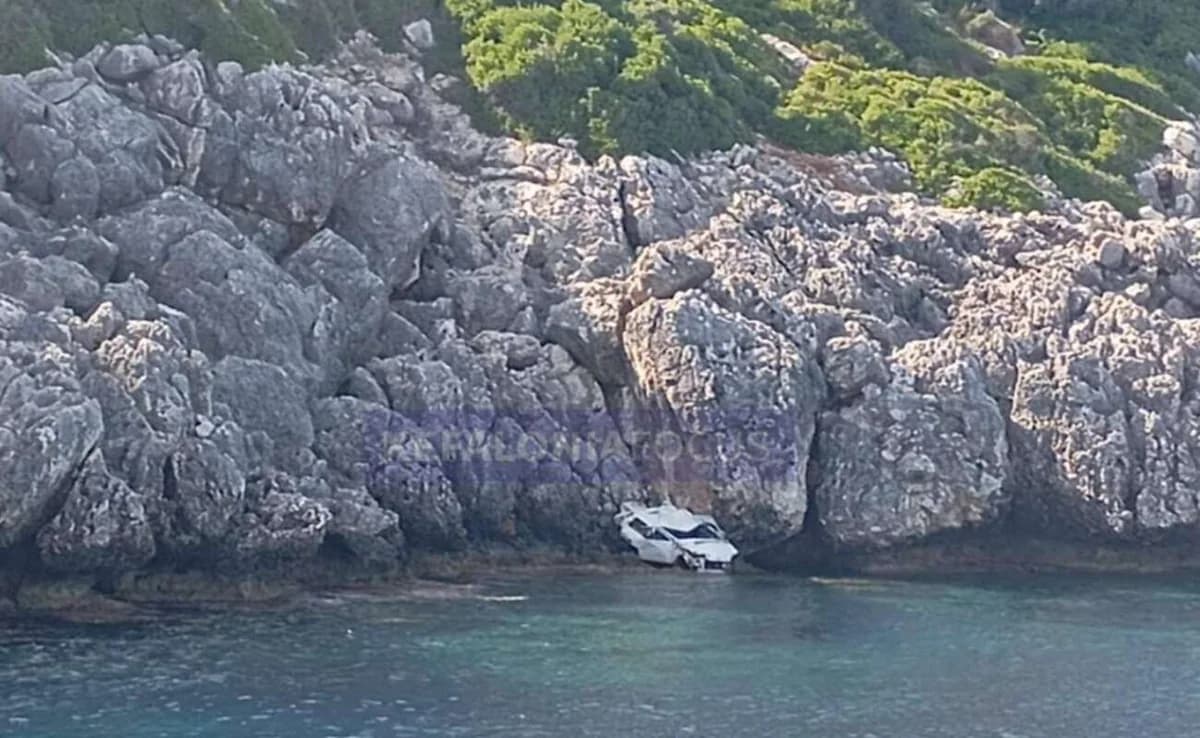 Cefalonia: Joven de 23 años hallado muerto en el mar tras caer con su coche