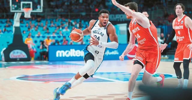 EuroBasket 2025: Ελλάδα - Φινλανδία για το χάλκινο μετά την ήττα από την Τουρκία