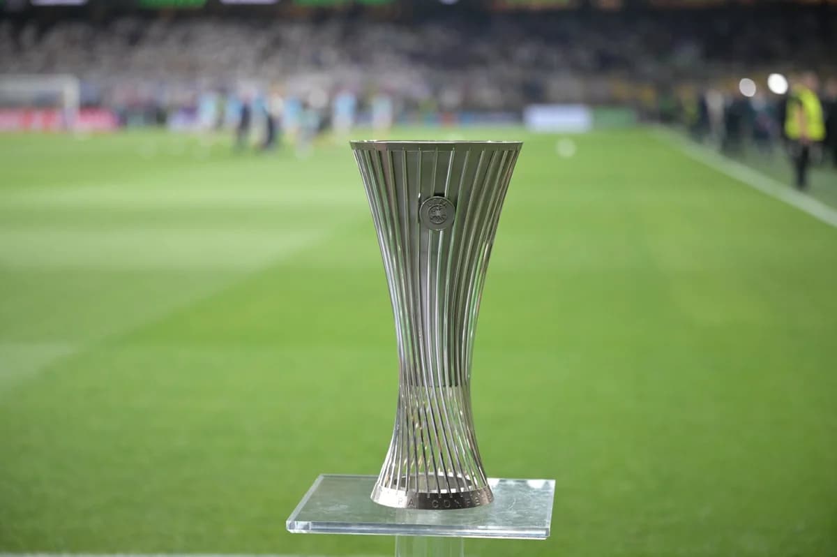 Kostas Karapapas on BACK2ΜΠΑΚ: Revealed the secret of the 'Milko Cup'