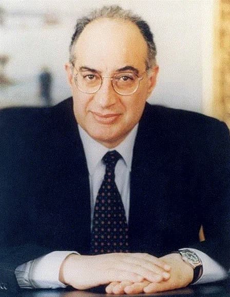יאנוס קרנידיוטיס: מחווה לדיפלומט ולפוליטיקאי