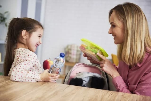 ניקאס: חטיפים ללא חומרים משמרים לבית הספר