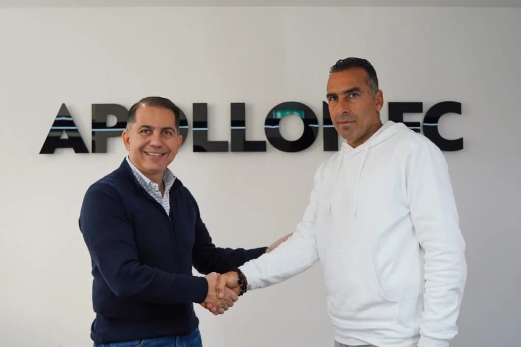 Cambio de imagen del Apollon con Avgousti