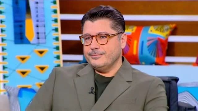 למברוס קונסטנטרס: הצהרות נוגעות ללב על מות אביו
