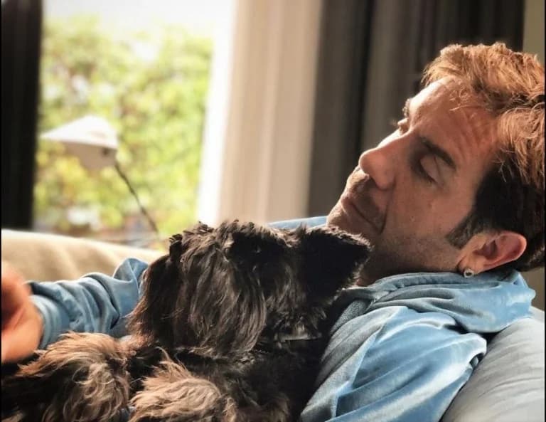 Giorgos Mazonakis: Trauer um den Tod seines Hundes