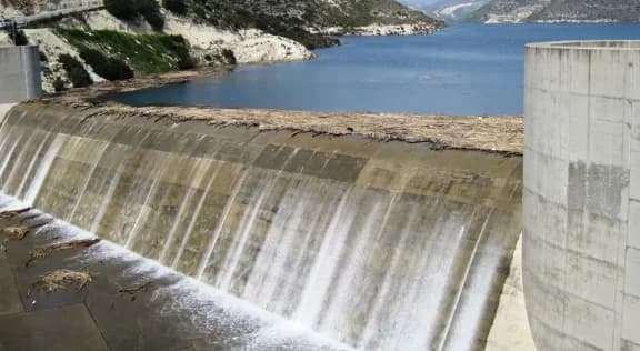 ΤΑΥ: Σχεδόν €2 εκατ. για συντήρηση φραγμάτων την τελευταία 10ετία