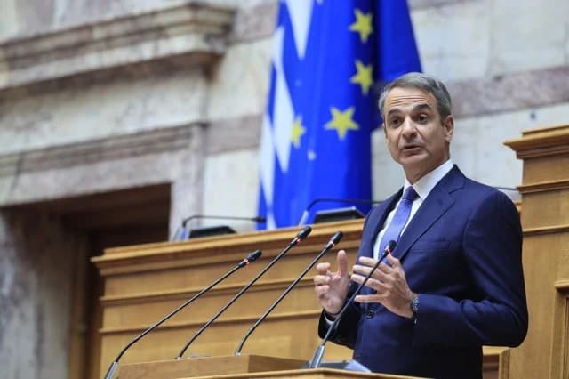 Tension in ND Parliamentary Group: Vlachos Requests Ballot, Mitsotakis Responds