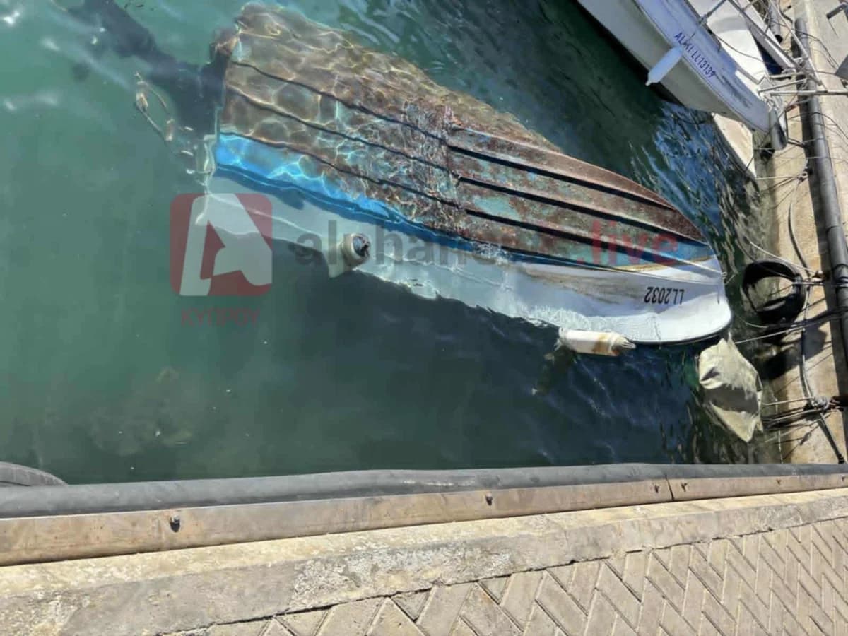 פומס: שתי סירות טבעו במקלט הדייגים