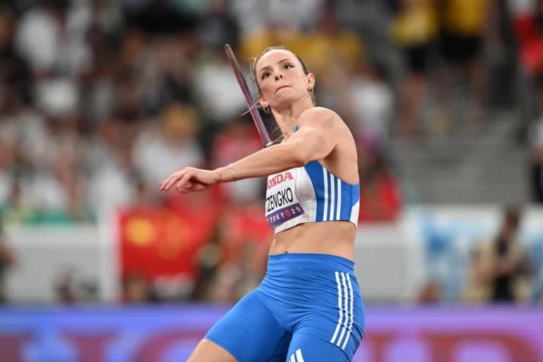 Elina Tzengko: Erste Speerwürfe im Finale