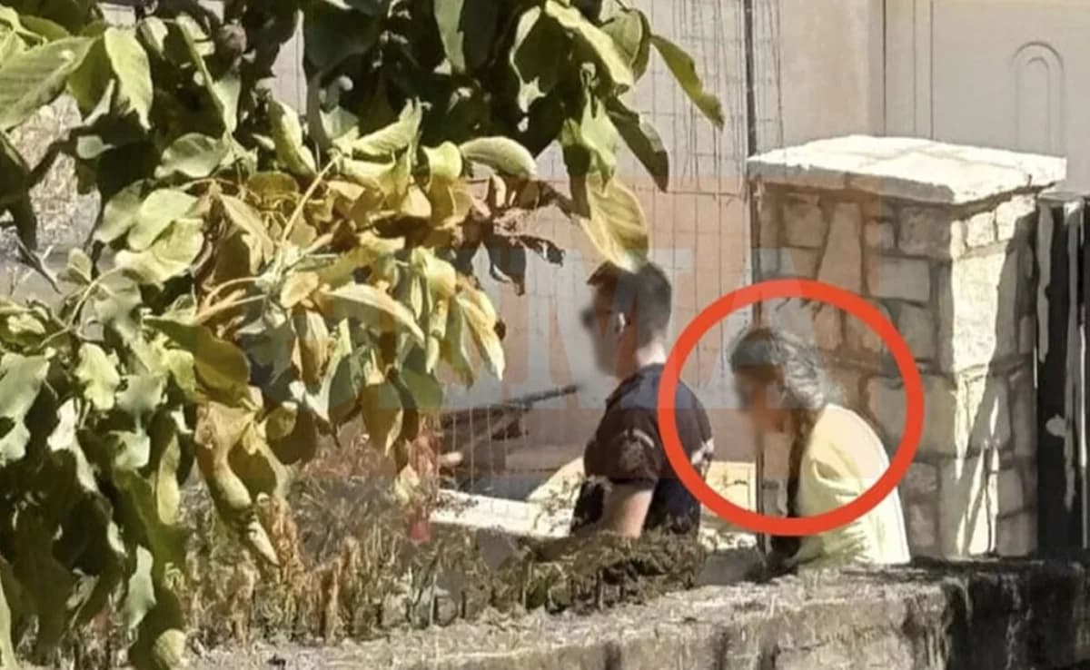 באוטיה: בת 62 נעצרה בחשד שהסתירה את מות אמה והונאה